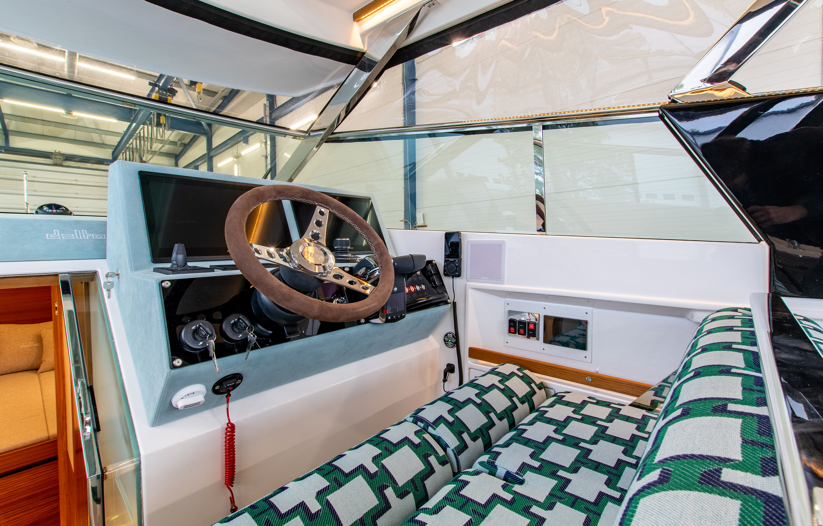 Delta 33 Open T-Top boat image